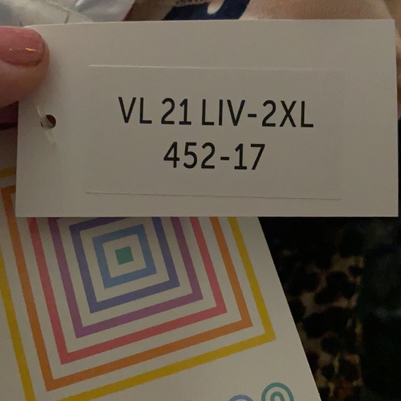 NWT LuLaRoe Liv T-Shirt Pink Leopard 2xl - Picture 3 of 3